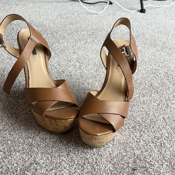 Forever 21 cork wedge shoe - Picture 2 of 3